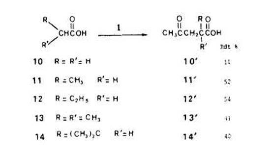 Decomposition du percarbonate de 0,O-t-butyle et 0-isopropbnyle en solution: acetonylation des esters, acides et nitriles